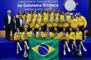 Delegação do Brasil campeã da Ginástica Rítmica no México (Foto: Divulgação)