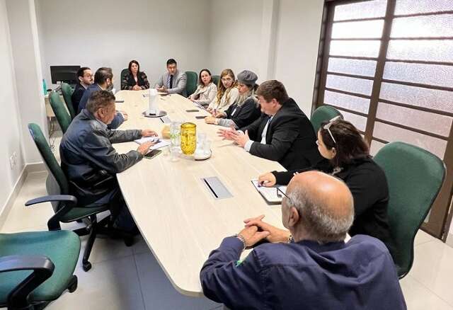 Em reuni&atilde;o, Defensoria defende desapropria&ccedil;&atilde;o do &quot;Carandiru&quot;