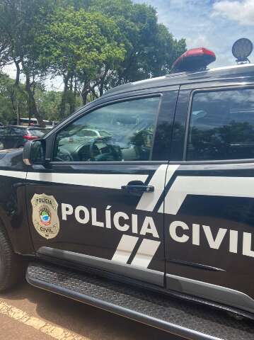 Condenado a 19 anos por matar homem a facadas se entrega &agrave; pol&iacute;cia 