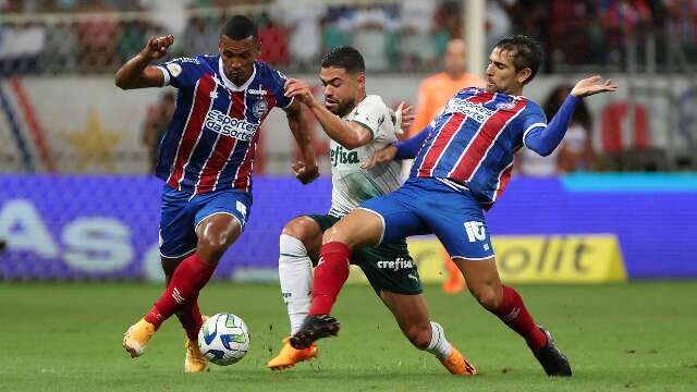 Ap&oacute;s 35 anos, Bahia vence Palmeiras como mandante no Brasileir&atilde;o