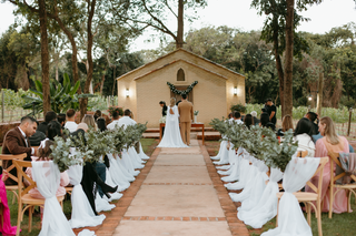 Casal usou vin&iacute;cola pantaneira como cen&aacute;rio dos sonhos para casamento