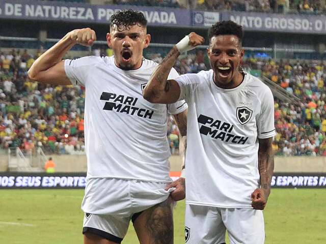 Botafogo vence Cuiab&aacute; e abre vantagem na lideran&ccedil;a do Brasileir&atilde;o