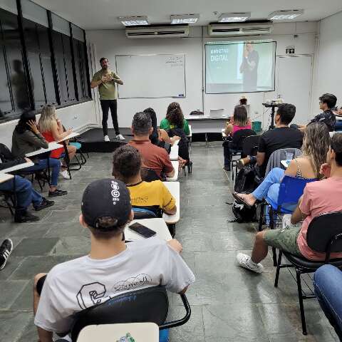 Capital oferece 300 vagas em cursos profissionalizantes para a pr&oacute;xima semana