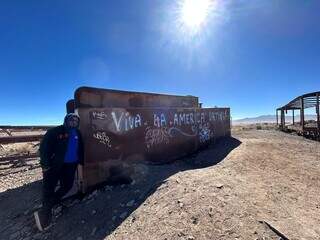 Cemitério de Trens no Salar de Uyuni. 