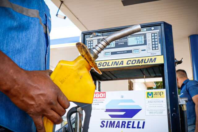 Cobran&ccedil;a de tributos federais deixa gasolina mais cara a partir de julho