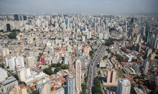 Popula&ccedil;&atilde;o do Brasil passa de 203 milh&otilde;es, mostra Censo 2022