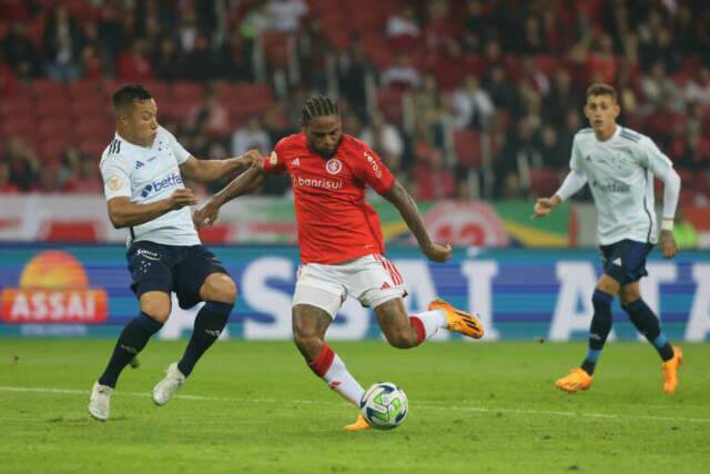 Empate sem gols marca partida entre Cruzeiro e Inter pelo Brasileir&atilde;o