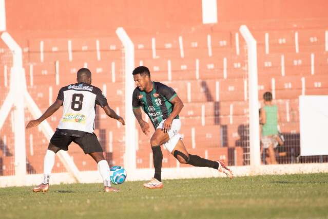 Na estreia de treinador, Oper&aacute;rio &eacute; derrotado pelo Maring&aacute;