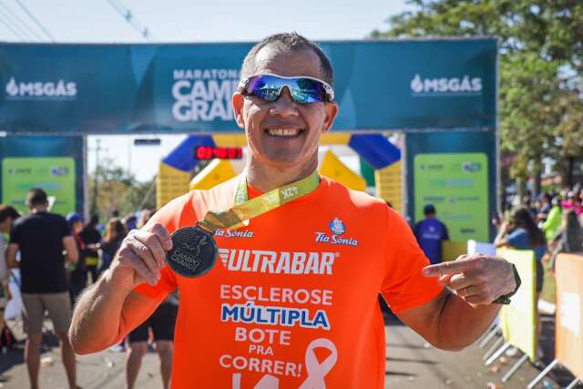 Colocando a esclerose m&uacute;ltipla &ldquo;para correr&rdquo;, Agenor chega a 17&ordf; maratona 