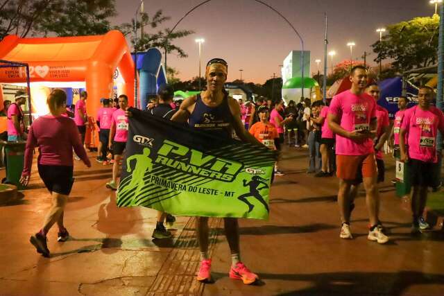 Na madrugada, participantes da maratona destacam que correm pela adrenalina