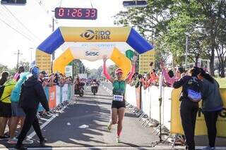 &#34;Foi uma prova muito bonita de se correr&#34;, diz Janine Rodrigues. (Foto: Henrique Kawaminami)