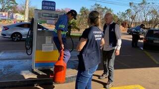 Após aumento anunciado, Procon Municipal voltou a fiscalizar postos de combustíveis. (Foto: Divulgação)