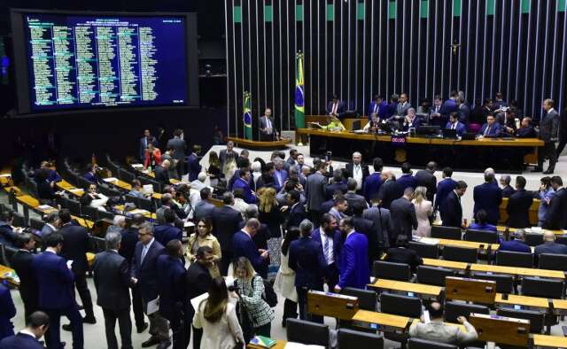 Na C&acirc;mara, cinco deputados de MS aprovam texto-base da reforma tribut&aacute;ria