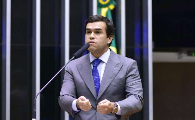 C&acirc;mara aprova projeto que favorece o governo com voto de qualidade no Carf