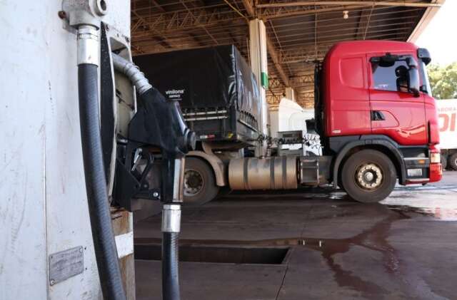 Pre&ccedil;o do combust&iacute;vel chega a variar 20% no come&ccedil;o do m&ecirc;s