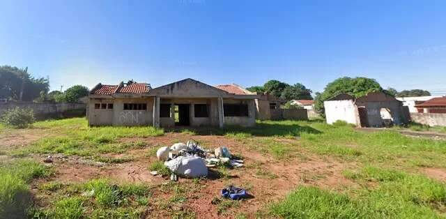 Prefeitura quer retomar obras de Ceinf abandonado at&eacute; o final do ano