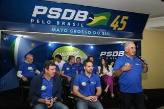 Governador Eduardo Riedel; presidente nacional do partido Eduardo Leite e presidente estadual do PSDB, Reinaldo Azambuja (Foto: Alex Machado)