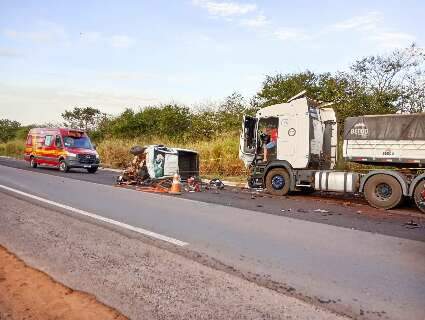 Tragédia na BR-262: Acidente com caminhão mata pessoa em Ribas