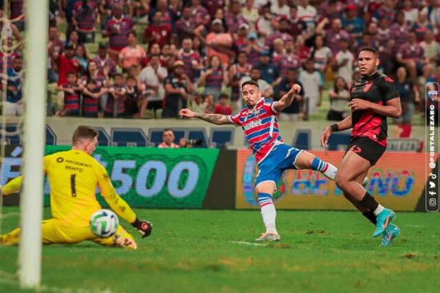 Fortaleza vence Athletico por 1 a 0 e se aproxima do topo da tabela