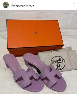 Sapato de grife, vendido por Cecyzinha na internet, pelo custo de R$ 5 mil. (Foto: Redes sociais)