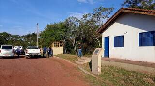 Fachada da estação de tratamento de esgoto no município de Ladário, onde o feto foi encontrado. (Foto: Reprodução/Polícia Civil)