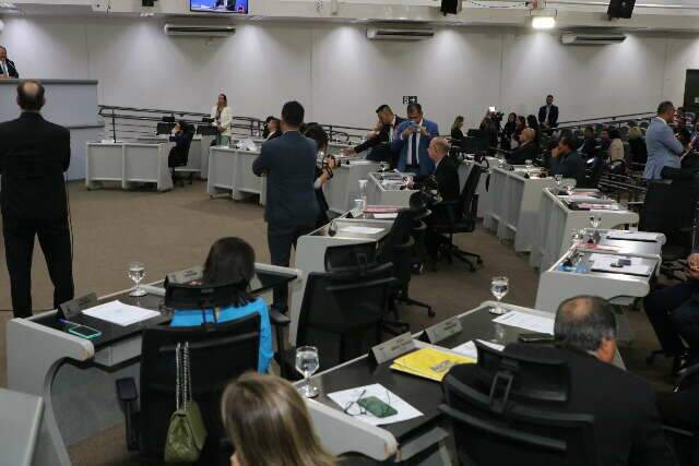 C&acirc;mara e Assembleia votam lei de diretriz or&ccedil;ament&aacute;ria antes do recesso