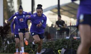 Marta durante treino em Gold Coast, na Austrália. (Foto: Thais Magalhães/CBF)