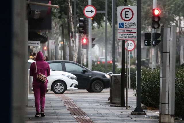 Frente fria aliada a ciclone vai baixar temperaturas