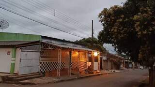 Céu fechado também em Ponta Porã nesta manhã (Foto: Direto das Ruas)