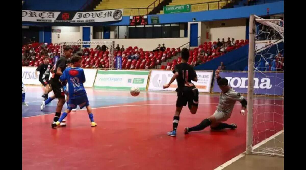 Time de MS bate paulistas nos pênaltis e está na semi da Taça Brasil de  Futsal - Esportes - Campo Grande News