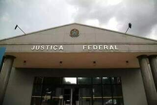Fachada do prédio da Justiça Federal em Campo Grande (Foto: Marcos Maluf/Arquivo)
