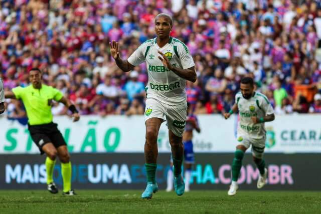 Com gol de Deyverson, Fortaleza &eacute; derrotado por Cuiab&aacute; na S&eacute;rie A