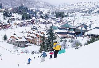 Bariloche, na Argentina, um dos destinos de neve mais visitados pelos brasileiros na América do Sul (Foto: Reprodução)