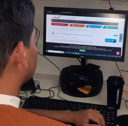 Pela primeira vez, UFGD faz vestibular digital com 354 vagas 