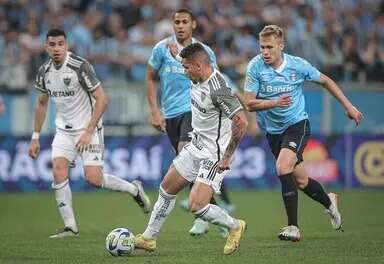 Gr&ecirc;mio vence Atl&eacute;tico Mineiro por 1 a 0 e vai &agrave; vice-lideran&ccedil;a do Brasileir&atilde;o