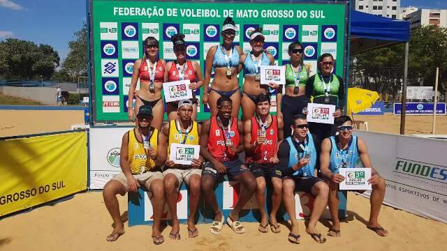 Duplas do masculino e feminino conquistam t&iacute;tulos do Estadual de V&ocirc;lei de Praia