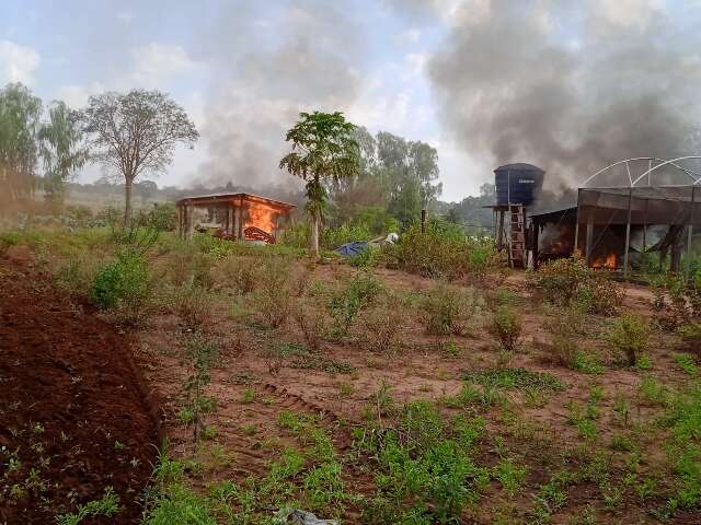 Disputa por lideran&ccedil;a de aldeia termina com horta incendiada