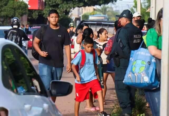 Prefeitura prev&ecirc; investir at&eacute; R$ 60 milh&otilde;es em compra de uniforme escolar 