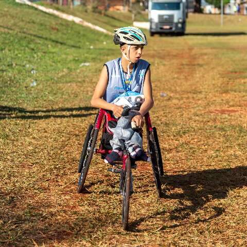 De Dourados, Wellington leva 2 medalhas de ouro em evento paral&iacute;mpico nacional