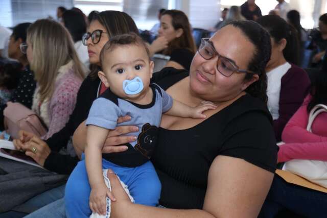 Mutir&atilde;o atende 380 fam&iacute;lias com escola longe de casa ou sem vaga para filhos