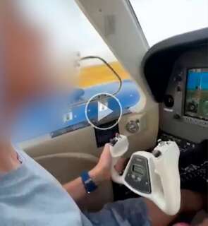 Após queda de avião, viraliza vídeo em que pai ensina menino a pilotar