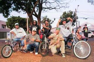 Grupo Vadios 67 representam movimento lowrider em Campo Grande. (Foto: Juliano Almeida)