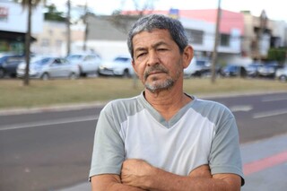 Asturio Lourenço da Silva diz que não se surpreende com tantos formigueiros, principalmente neste período do ano (Foto: Alex Machado)