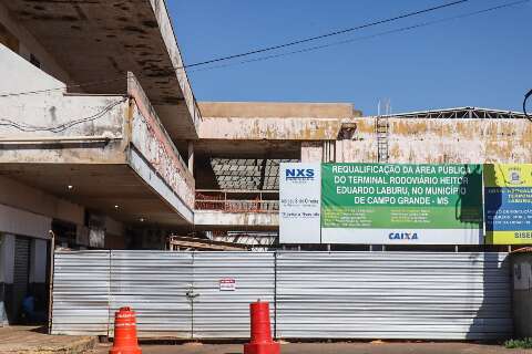 Obras na antiga rodoviária devem durar mais nove meses, diz secretário