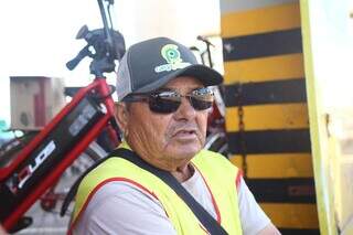 Há dois anos morando no bairro, José Luiz relata que já teve uma bicicleta roubada (Foto: Paulo Francis)