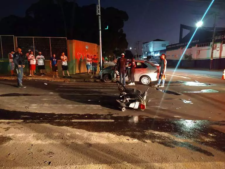 Motociclista morre após sofrer traumatismo em acidente de carro