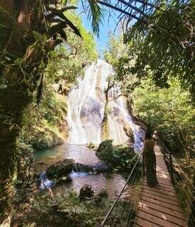 Cachoeira do Fantasma é mais uma opção de ponto turístico na cidade. (Foto: Boca da Onça Ecotour)