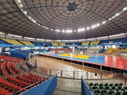 Competição nacional de futsal sub-8 começa com seis jogos nesta segunda-feira