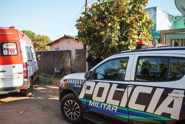 Rapaz mata companheira com tiro na cabe&ccedil;a
