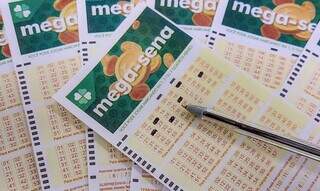 Volantes de aposta da Mega-Sena, principal modalidade de loterias da Caixa Econômica Federal. (Foto: Marcello Casal Jr./Agência Brasil)